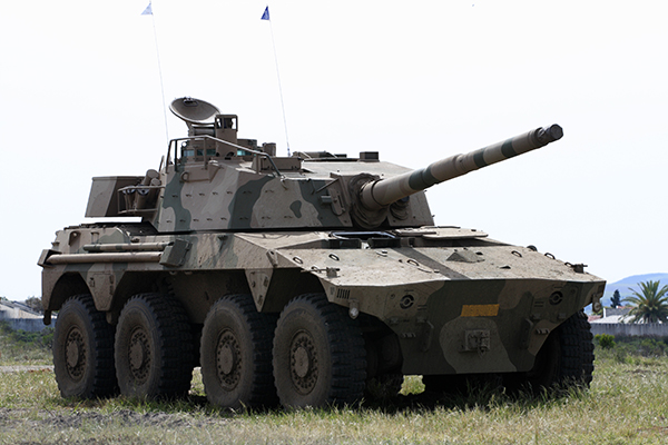 Véhicules militaires terrestres